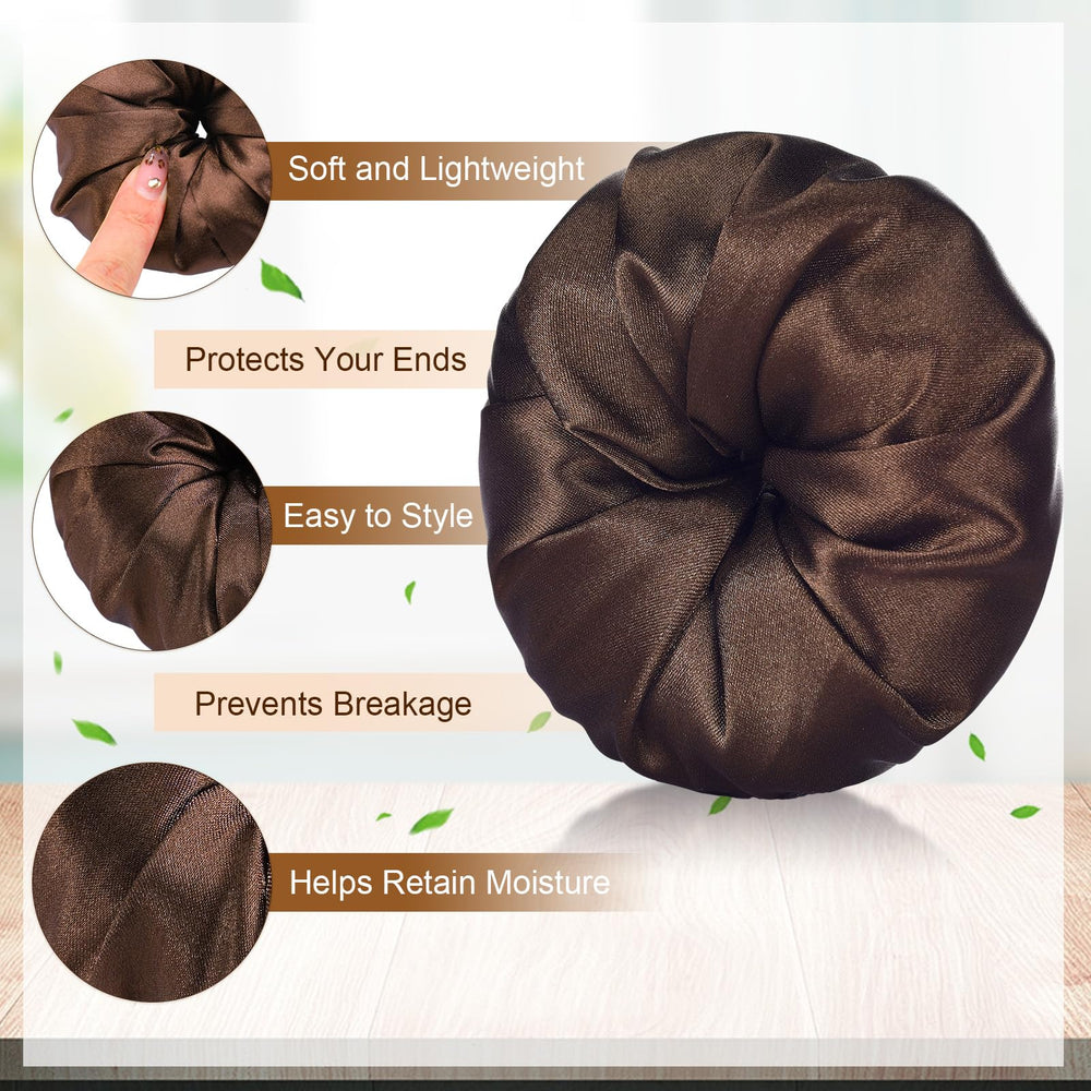 Donut satin marron prêt dans le sac pour une coiffure rapide en déplacement.