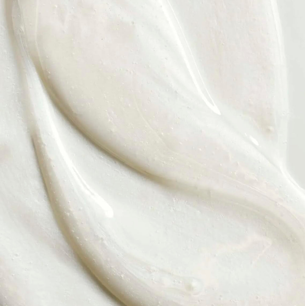 Shampooing Yves Rocher texture lait-gel pour une application douce
