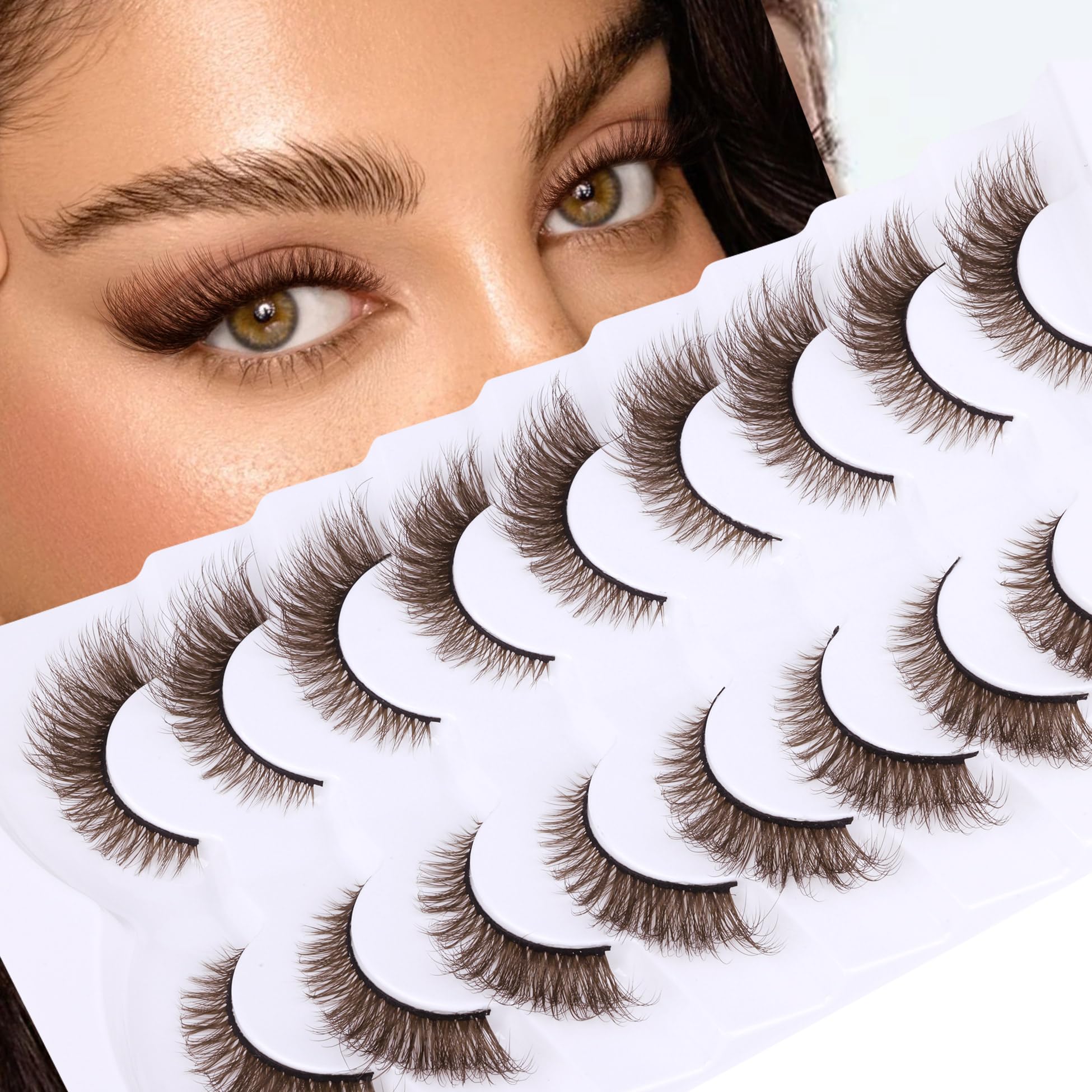 Détail brun cils Zegaine regard-chat pour un effet 3D naturel