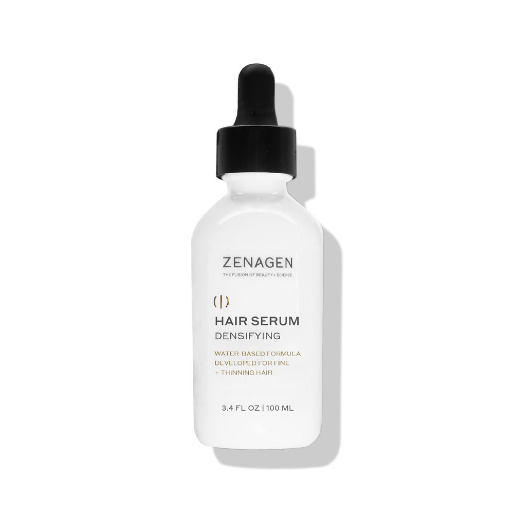 Sérum densifiant Zenagen appliqué sur le cuir chevelu pour cheveux fins.