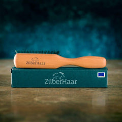 Brosse ZilberHaar barbe manche bois solide offre une prise en main confortable