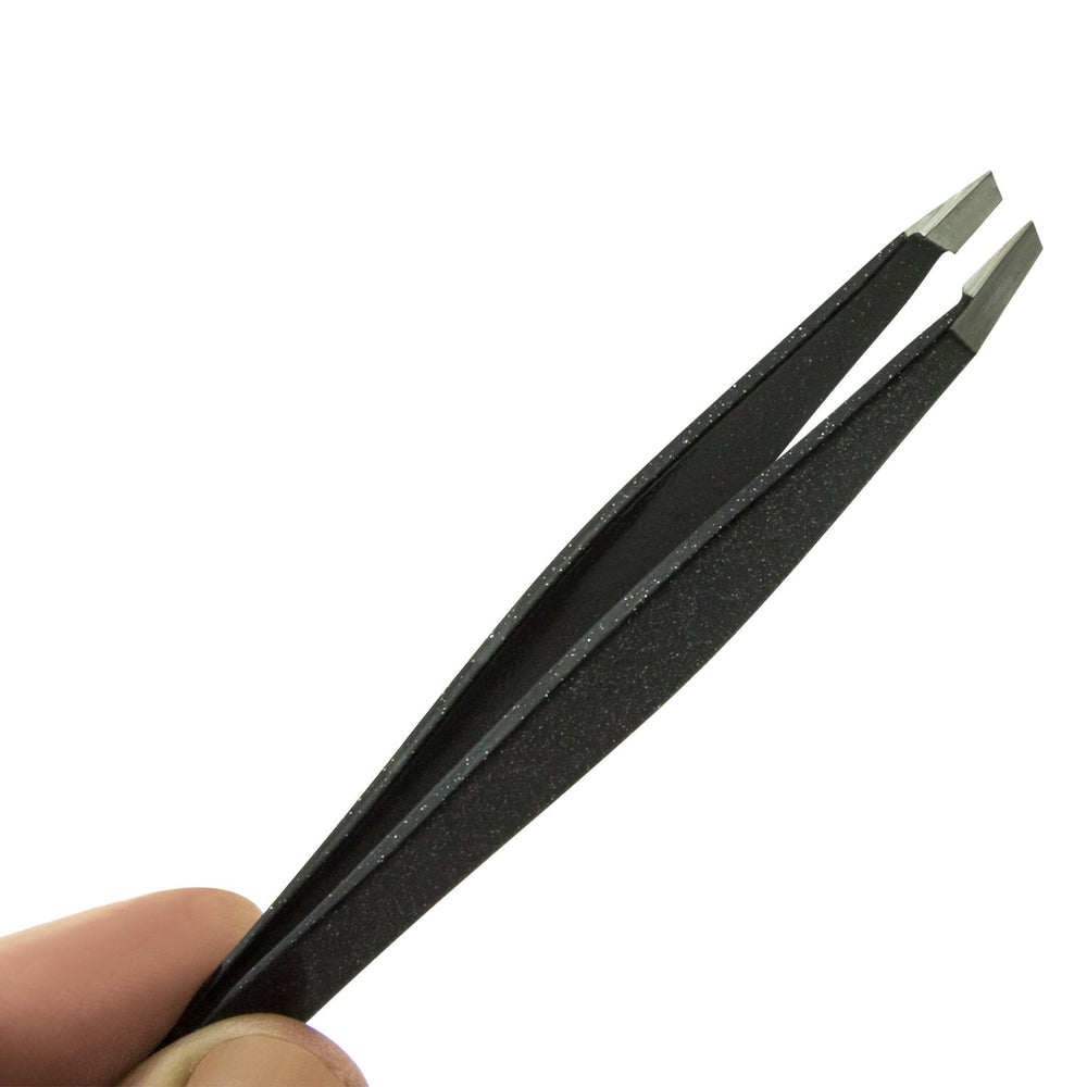 Étui protecteur Zizzili Basics noir pour transport et hygiène en déplacement.