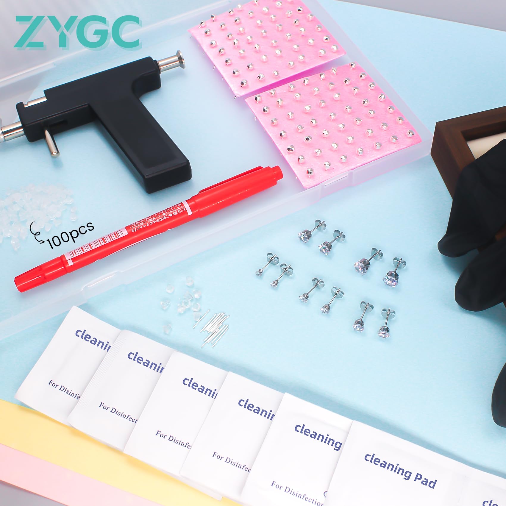 Lingettes nettoyantes incluses pour une hygiène rapide et pratique.
